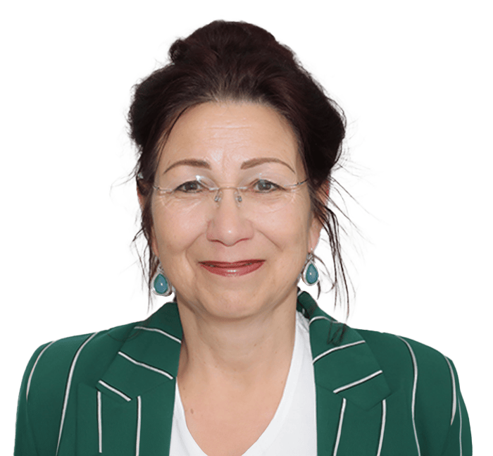 susana oertel frei 700x700px 02